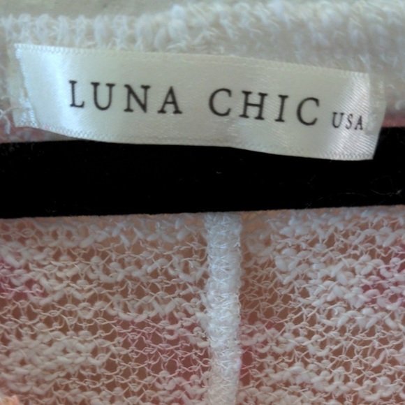 LUNA Chic Tribal Print Knit Tunic Size Small - Picture 3 of 5